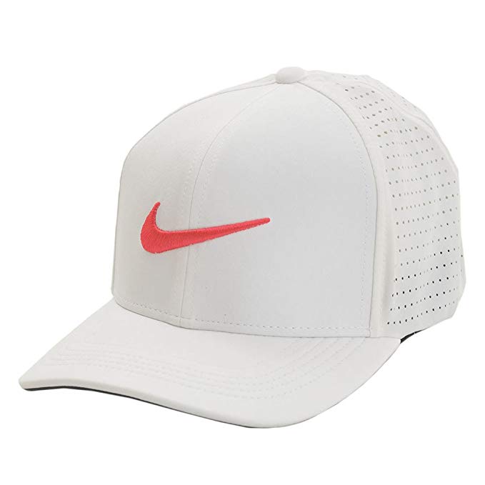 Nike Men`s Classic 99 Perforated Golf Hat