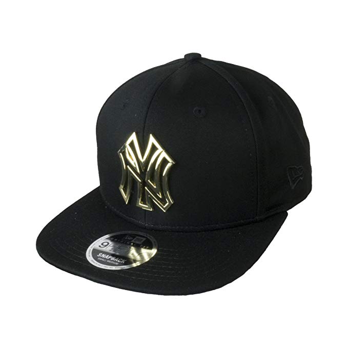 New Era 9FIFTY Metal Badge Snapback Cap - MLB Yankees or NBA Cavs